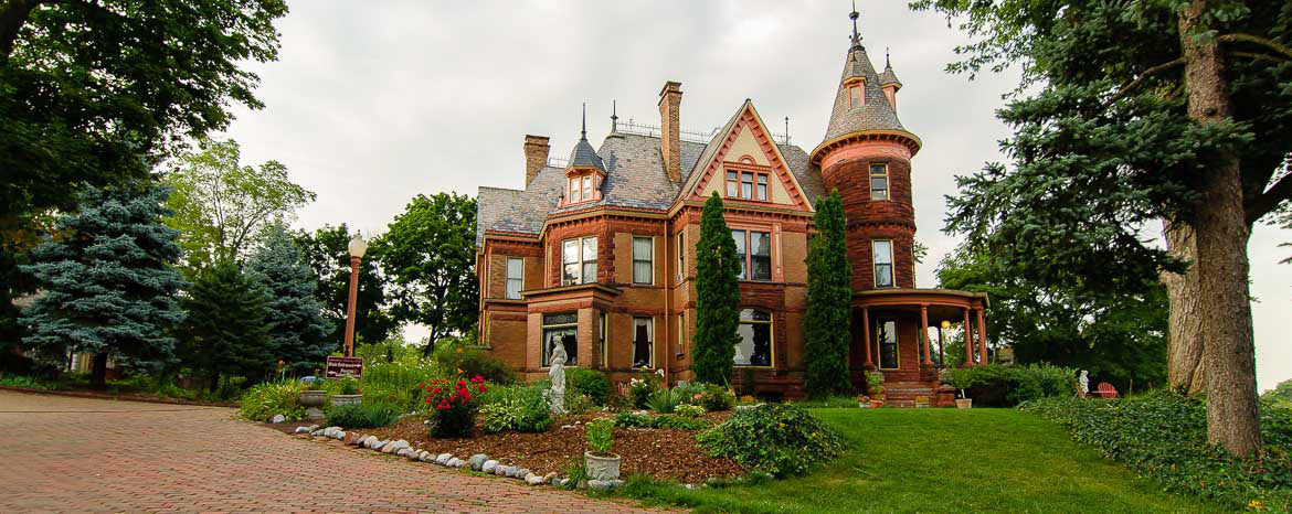 DAILY  Henderson Castle Architectural Self Guided Tour